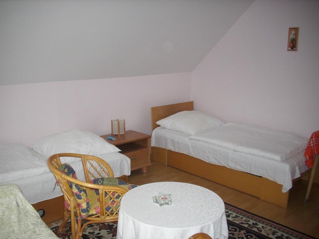 Penzion Jesenice Jesenice  Pokoj fotografie